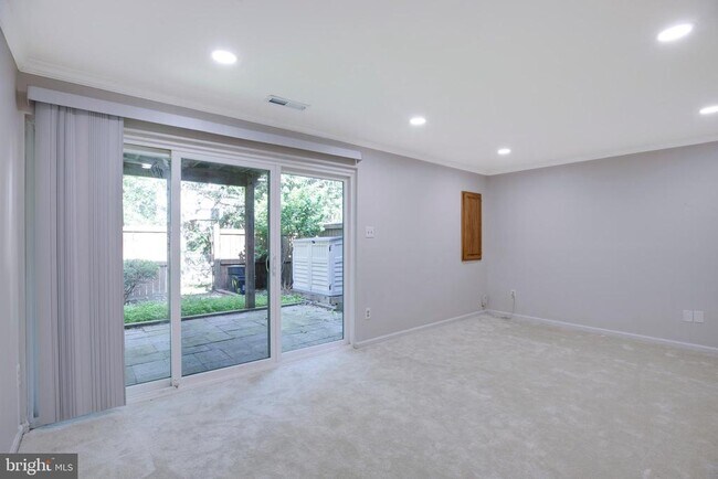 Building Photo - 5610 Gosling Ct