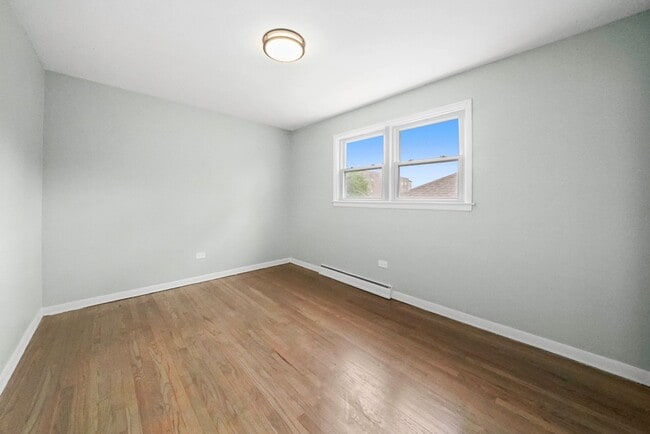 Building Photo - 4711 W Patterson Ave