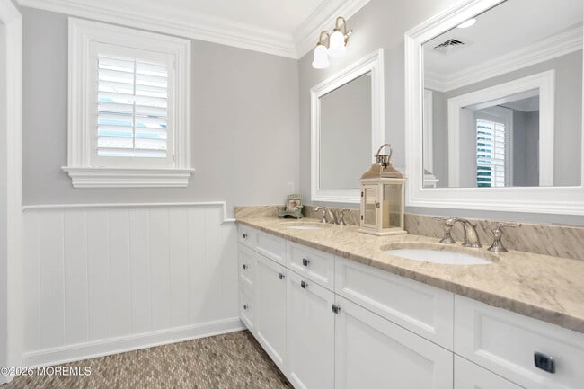 Building Photo - 101 Tuttle Ave