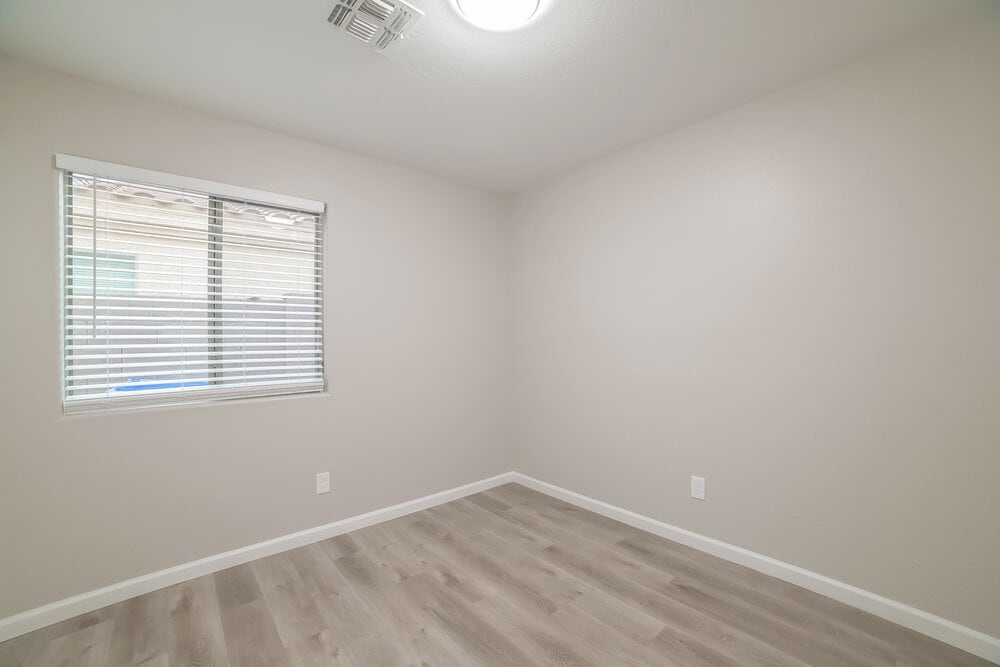 Building Photo - 7409 S 37th Glen