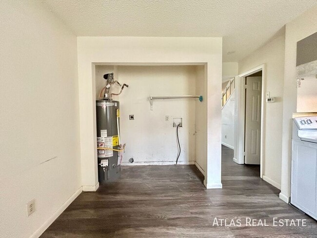 Building Photo - 3392 W 66th Pl