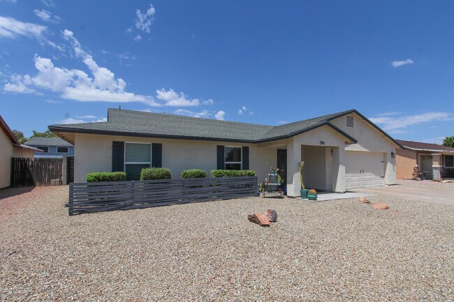 Building Photo - 258 N Winterhaven