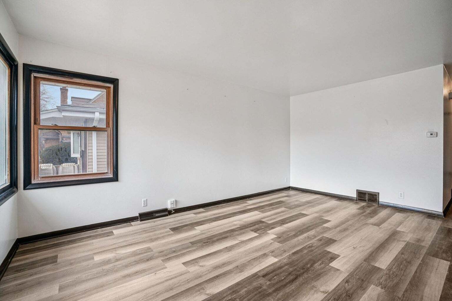 Building Photo - 8610 W Potomac Ave