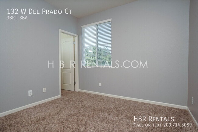 Building Photo - 132 W Del Prado Ct