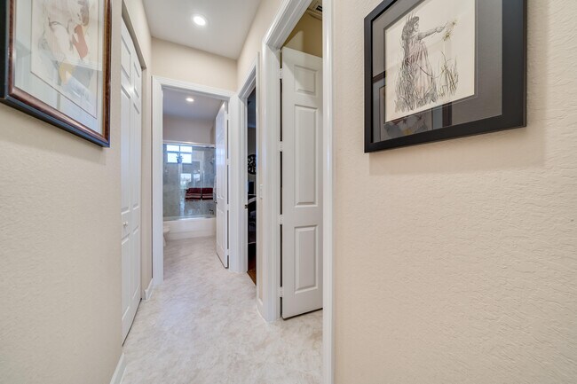 Building Photo - 8348 NW 127th Ln