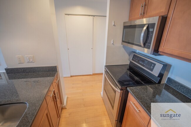 Building Photo - 2639 Boston St