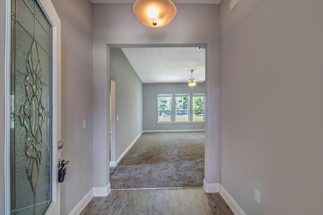 Building Photo - 8748 Estrada St