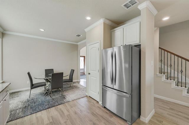 Building Photo - 5201 Texana Dr