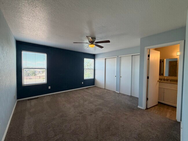 Building Photo - 6227 Castle Dome Pl NW