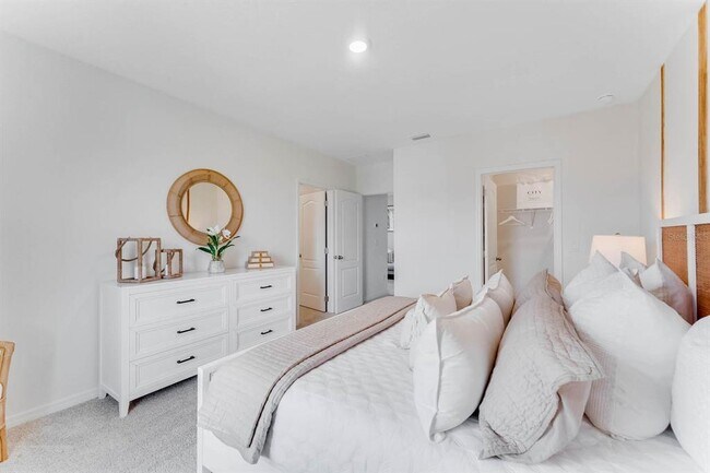 Building Photo - 1785 Wooden St