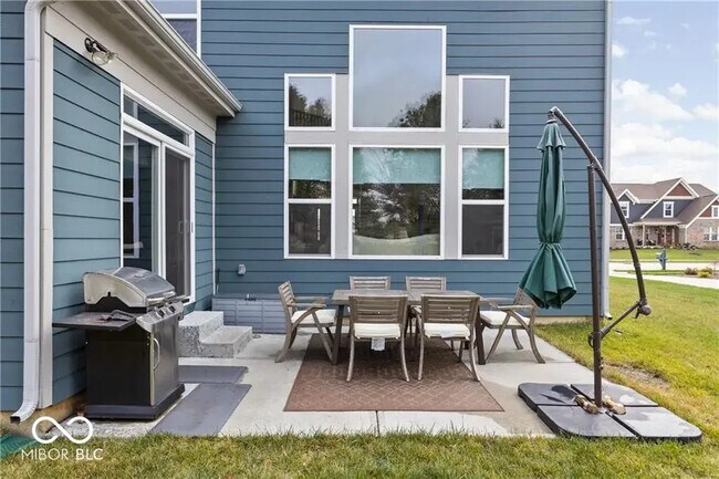 Building Photo - 680 Ridge Gate Dr