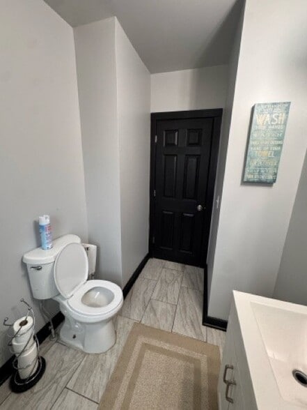 Building Photo - 16261 Tuller St