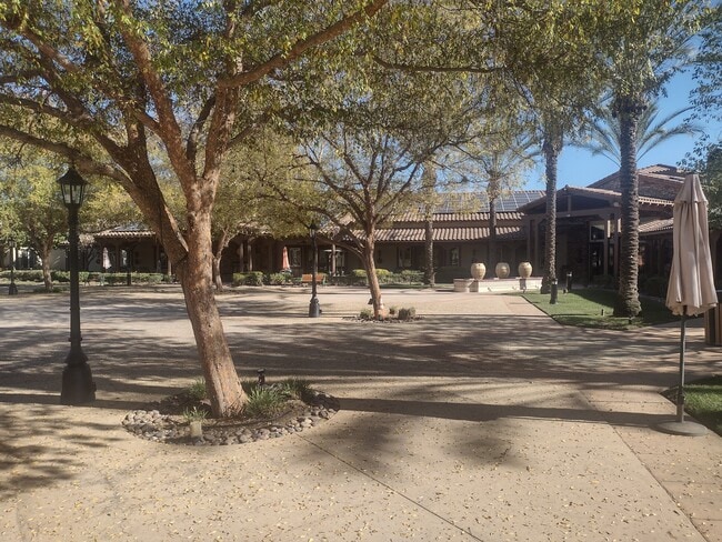 Building Photo - 8256 Triplett Ln