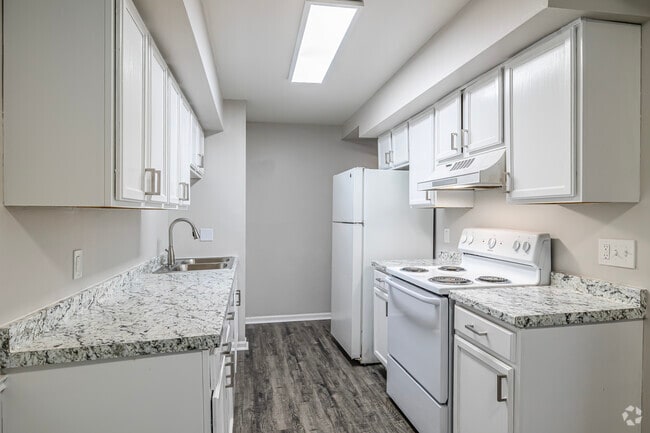 Interior Photo - Secor Flats