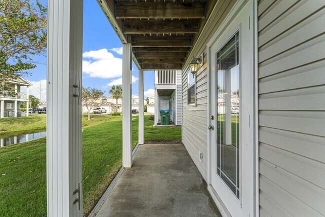 Building Photo - 2143 Sterling Cove Blvd