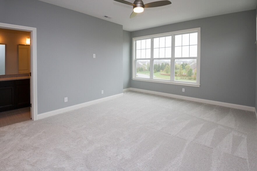 Building Photo - 15295 Mystic Rock Dr