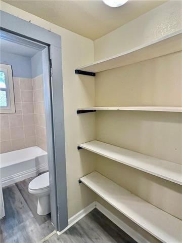 Building Photo - 646 Avenue E