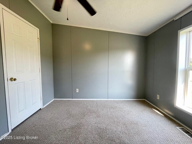 Building Photo - 7413 Westbrook Dr