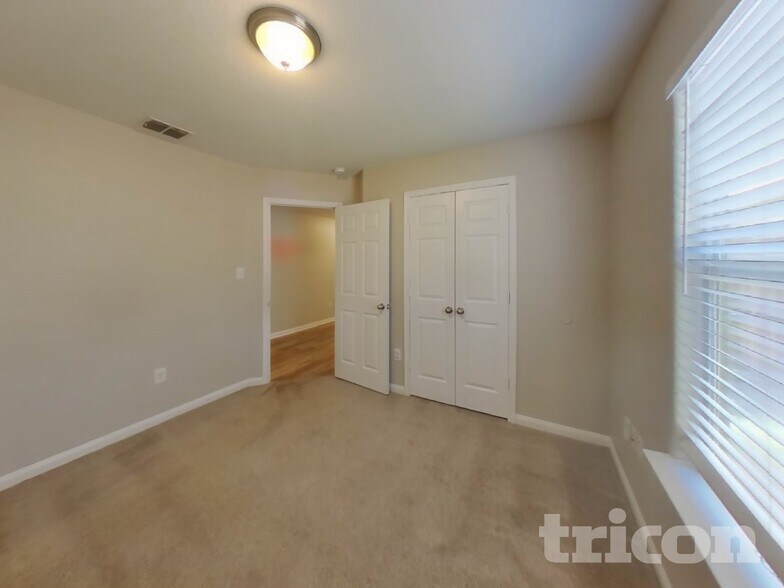 Building Photo - 11651 Luckey Vista