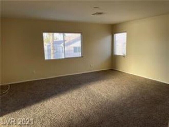 Building Photo - 278 Duck Hollow Ave