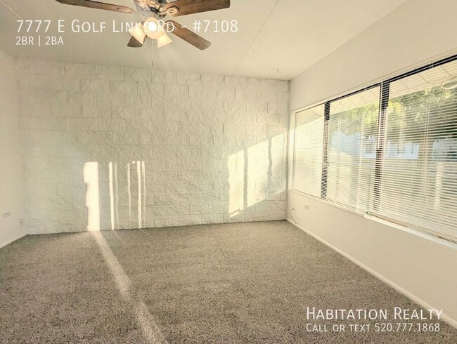 Building Photo - Le Mirador 2Bed/2Bath Condo, Prime Locatio...