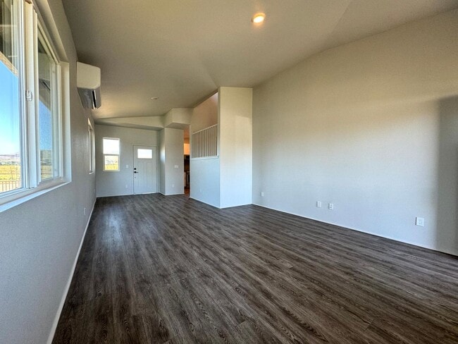 Building Photo - Brand New Home in Hoopili Kanalani - Culdesac - 4 Bed 2.5 Bath