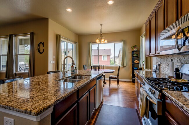 Building Photo - 7868 Renegade Hill Dr