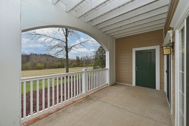 Building Photo - **PRISTINE GARDEN-LEVEL CONDO ON THE FIRST LEVEL NEAR PAVILION AND COMMUNITY GREEN SPACE**