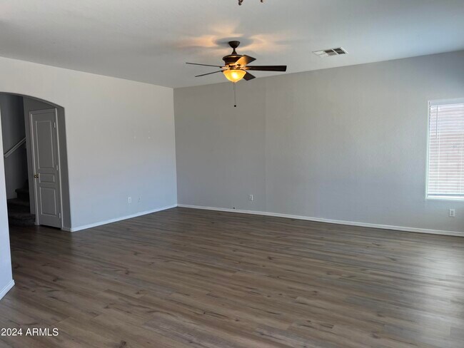 Building Photo - 11383 W Mountain View Dr
