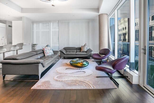 Building Photo - 22 Liberty Drive