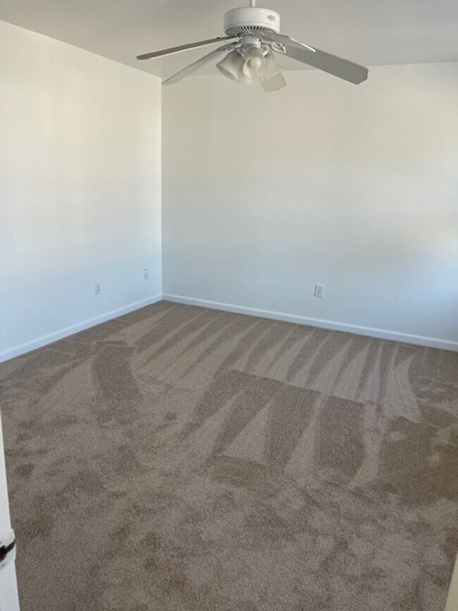 Building Photo - FOR RENT - VIRGINIA BEACH / GREAT NECK RD