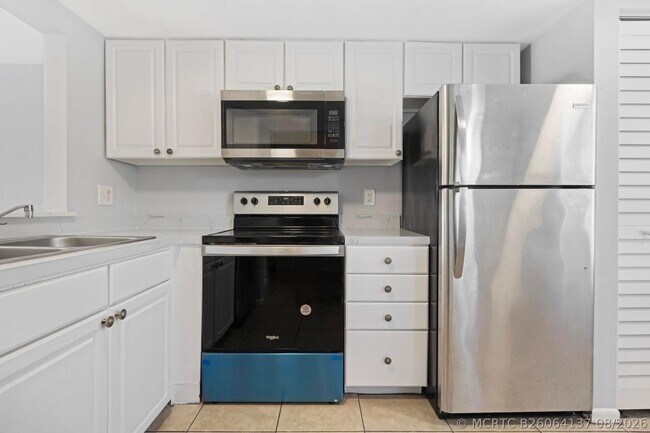 Building Photo - 4080 NW 90th Ave