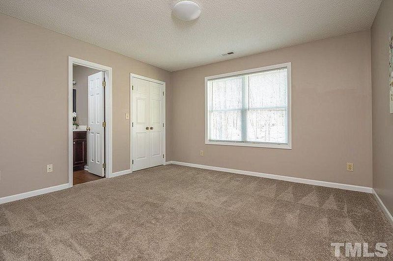 Building Photo - 515 Brent Rd