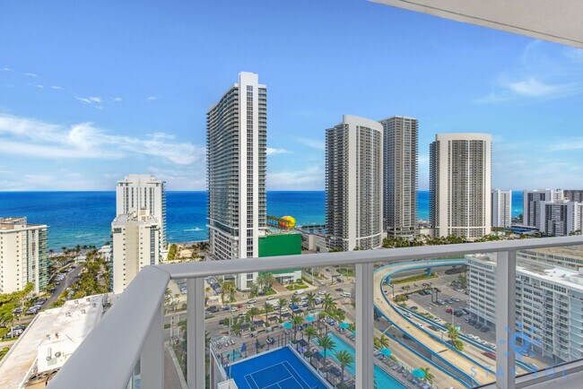 Building Photo - 4010 S Ocean Dr