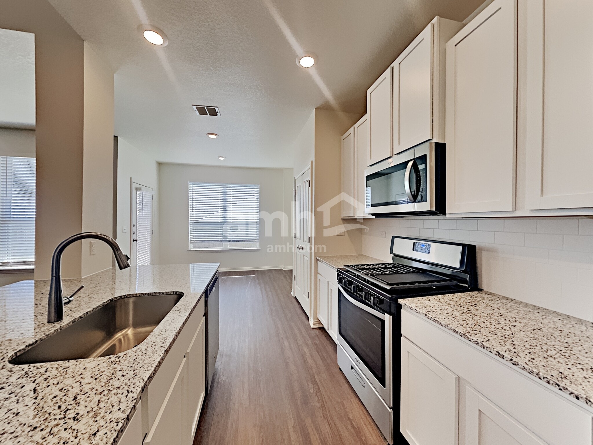 Building Photo - 325 Pebble Beach Run