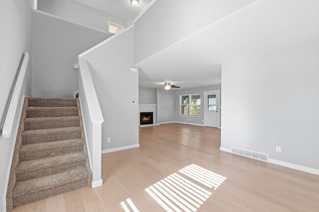 Building Photo - remodeled 3 bedroom Oak Vally Ranch Home