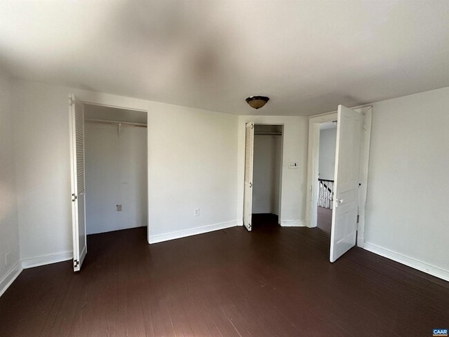 Building Photo - 4633 Garth Rd