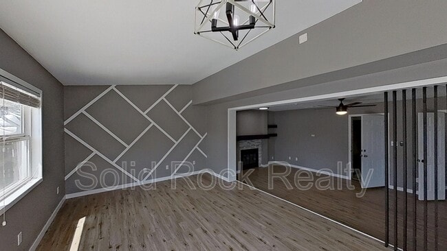 Building Photo - 4325 Allesandro Dr