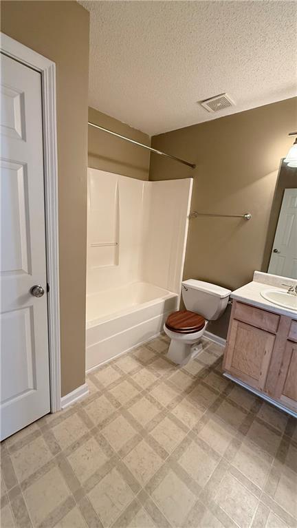 Building Photo - 2945 Highland Hill Pkwy