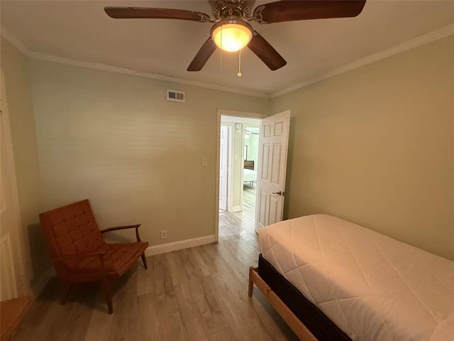 Building Photo - 817 Loganwood Ave