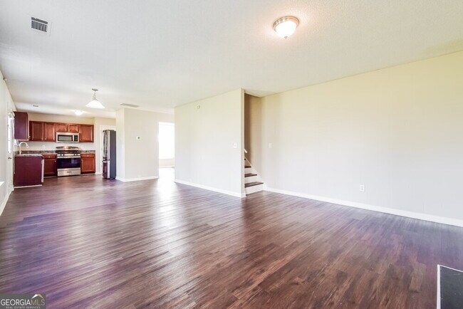 Building Photo - 3518 Rosebud Park Dr