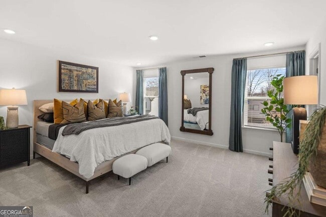 Building Photo - 155 Star Ct