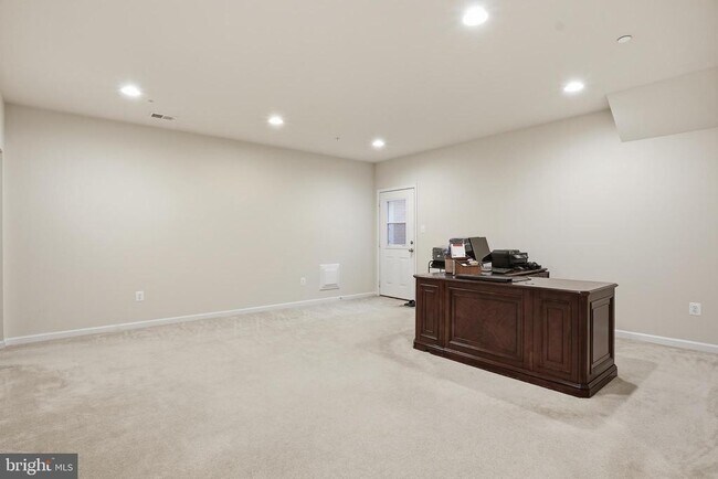 Building Photo - 7207 Maisson Ridge Cir