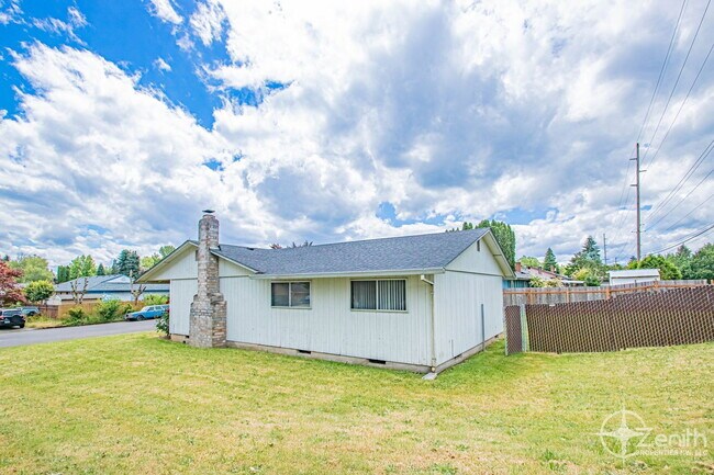 Building Photo - 1814 NW 98th St