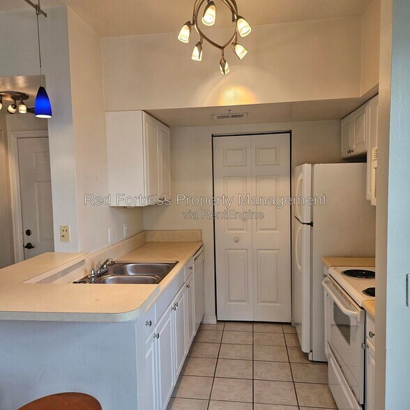 Building Photo - 15645 Ocean Walk Circle