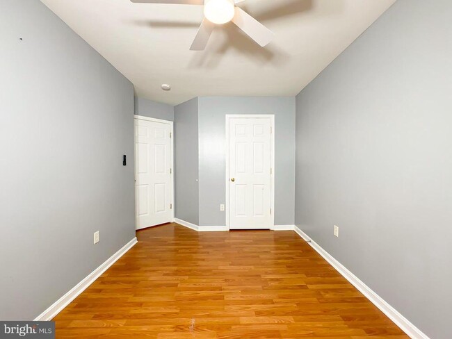 Building Photo - 1632 Briarview Ct