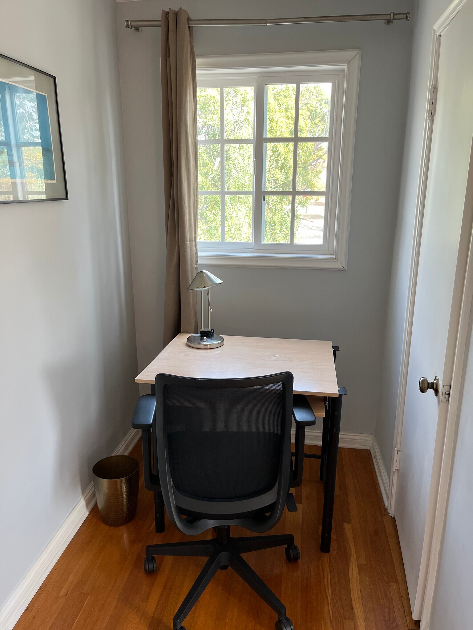 Available bedroom desk area - 737 S Tremaine Ave