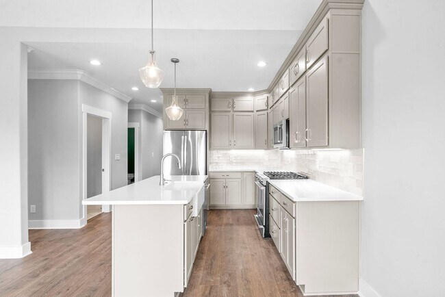 Building Photo - 1065 Veridian Dr