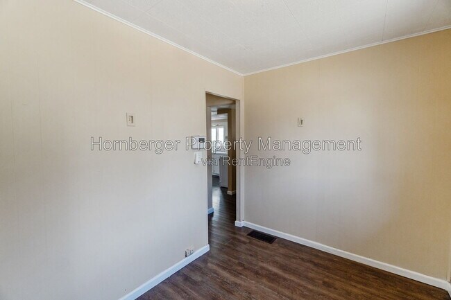 Building Photo - 2627 N Martin St