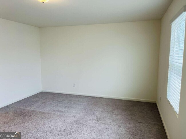 Building Photo - 404 Union Station St